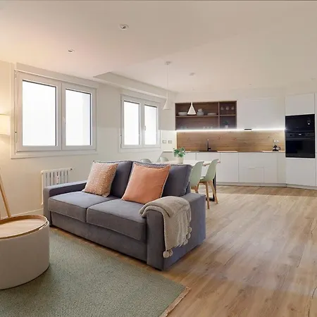 Ayala 653a By R2r Consulting * 오비에도