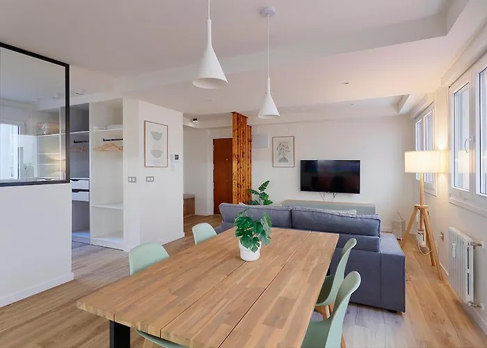 Ayala 653a By R2r Consulting *